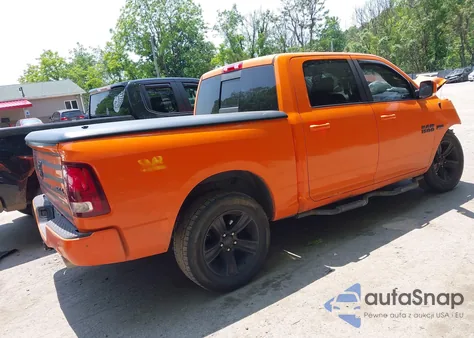 2015 Ram 1500 Sport z USA, uszkodzony, nr VIN 1C6RR7MT9FS701828